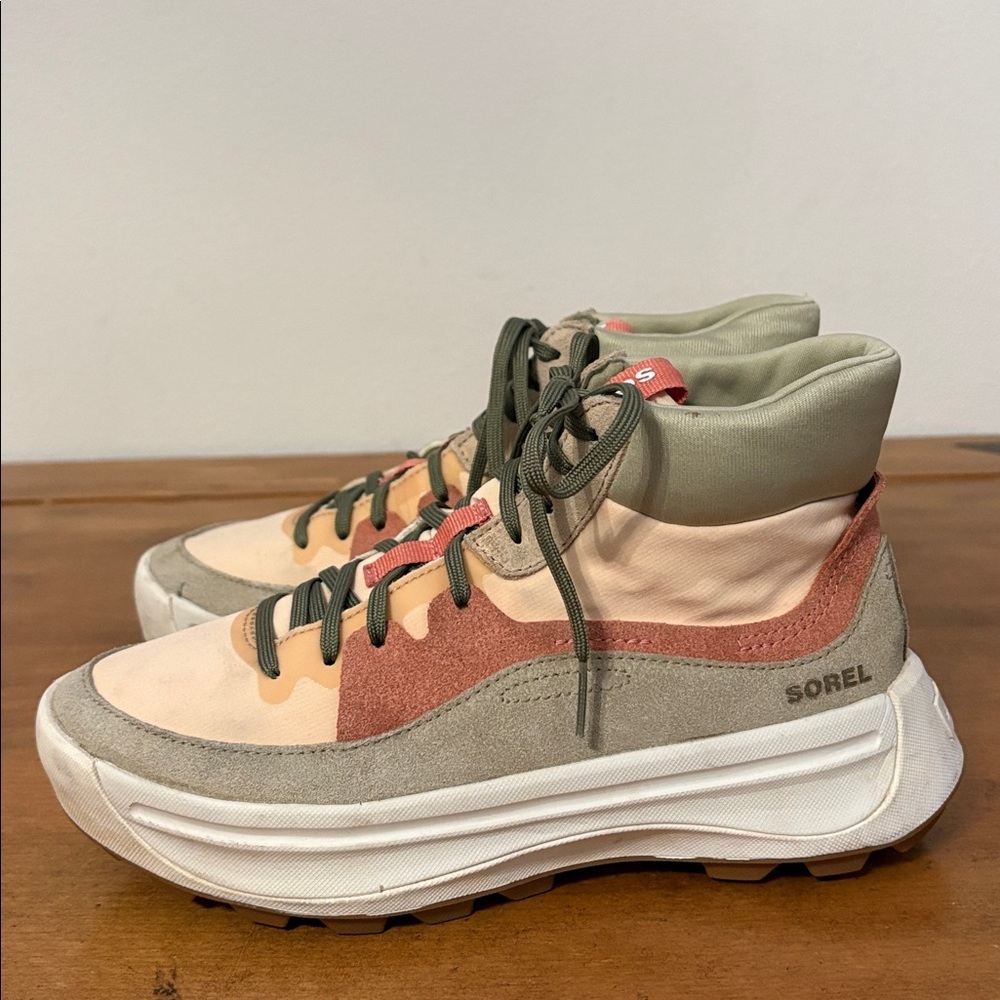 Sorel Ona 503 High-Top Sneakers in Pink, Cream, and Green Size 7.5 - Picture 4 of 16